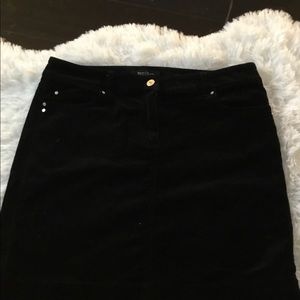 White House Black Market Skirt